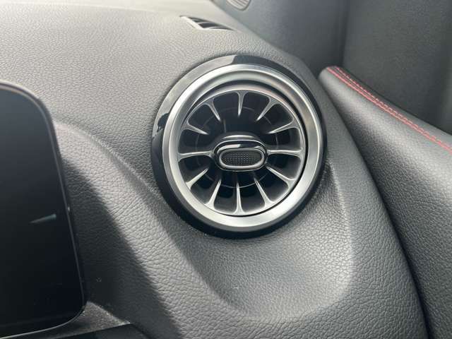 MERCEDES BENZ B CLAS 2023 Image 31