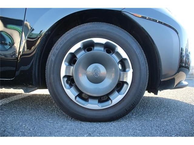 TOYOTA SIENTA HYBRID 2025 Image 31