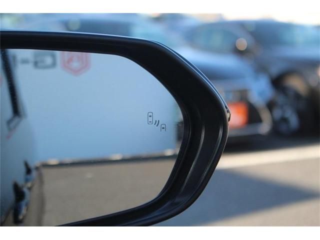 TOYOTA SIENTA HYBRID 2025 Image 31