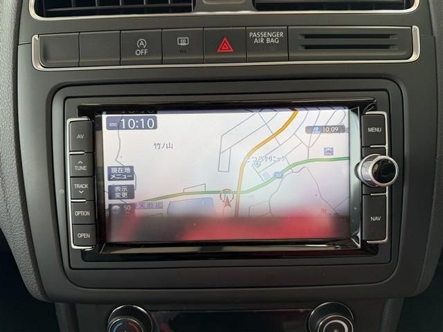 VOLKSWAGEN POLO 2018 Image 31