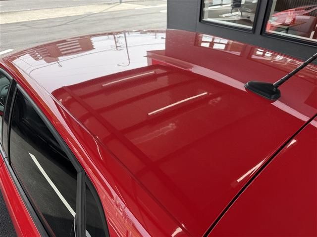 VOLKSWAGEN POLO 2018 Image 31