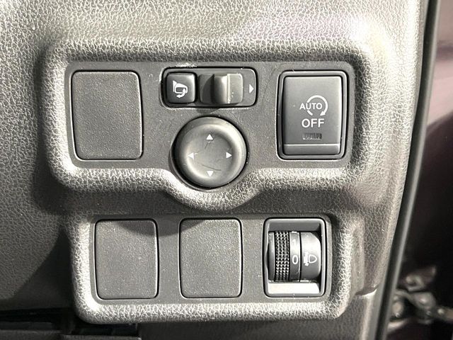 NISSAN NOTE 2013 Image 31