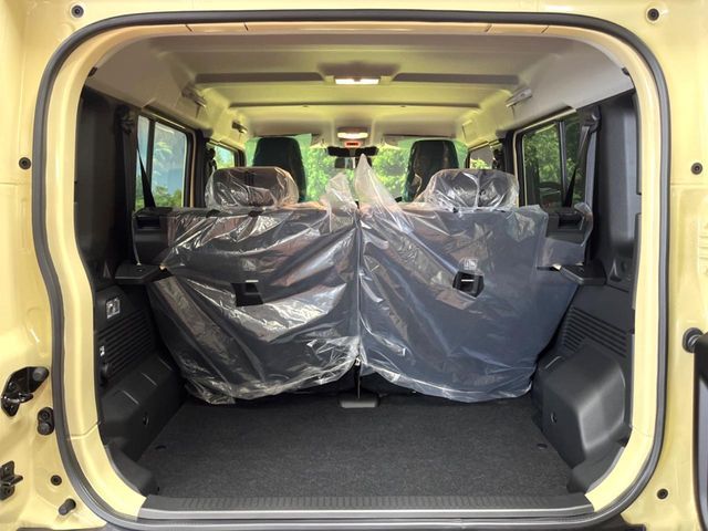 SUZUKI JIMNY NOMADE 2026 Image 31