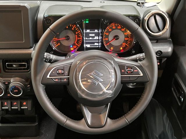 SUZUKI JIMNY NOMADE 2026 Image 31