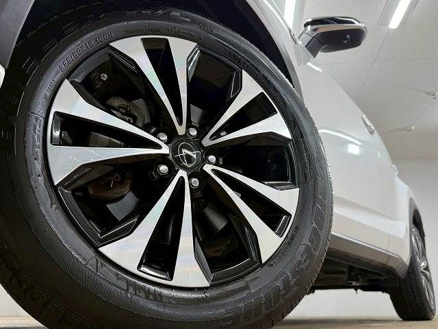 TOYOTA LEXUS NX300 2019 Image 31