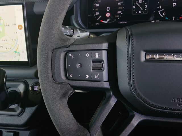 ROVER DEFENDER 2024 Image 31