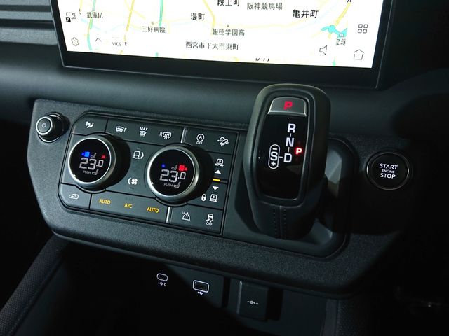 ROVER DEFENDER 2024 Image 31