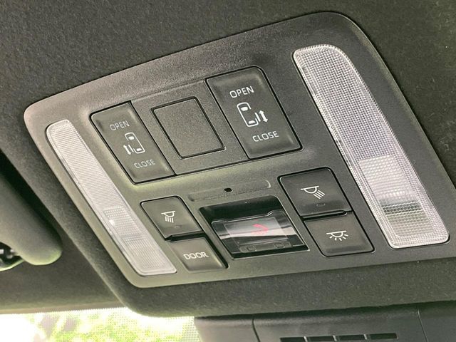 TOYOTA VOXY 2023 Image 31