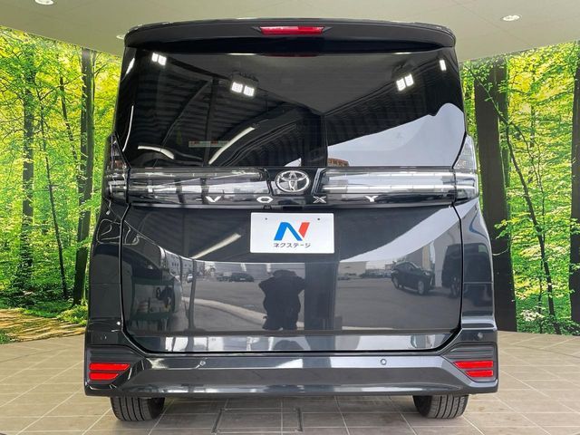 TOYOTA VOXY 2023 Image 31