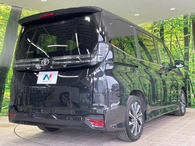 TOYOTA VOXY 2023 Image 31