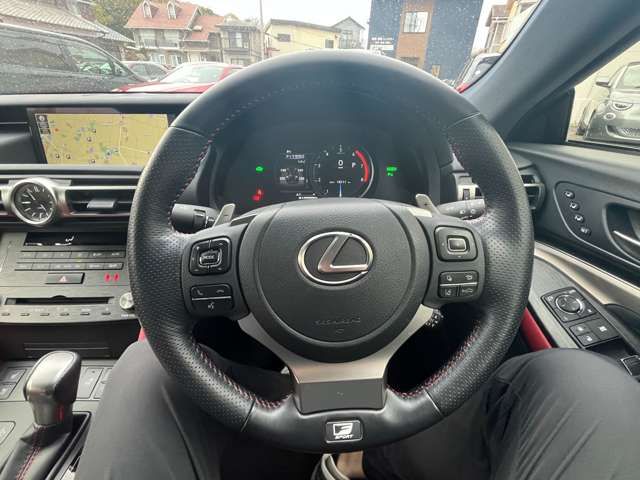 TOYOTA LEXUS RC300H 2022 Image 31