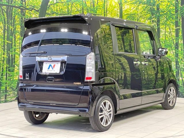HONDA N BOX 2017 Image 31