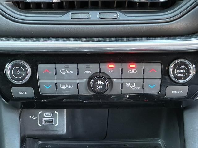 JEEP COMMANDER 2023 Image 31