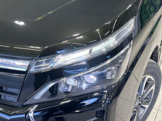 TOYOTA VOXY 4WD 2018 Image 31