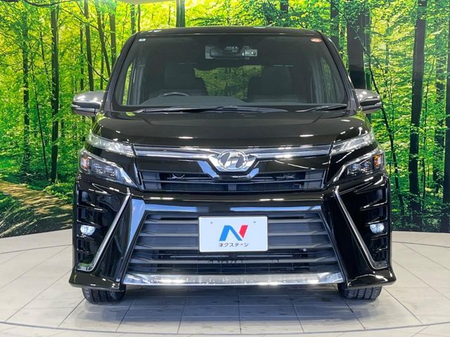 TOYOTA VOXY 4WD 2018 Image 31