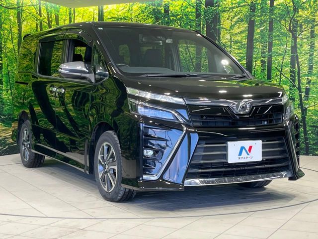 TOYOTA VOXY 4WD 2018 Image 31