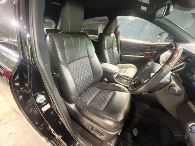 TOYOTA HARRIER 2WD 2017 Image 31