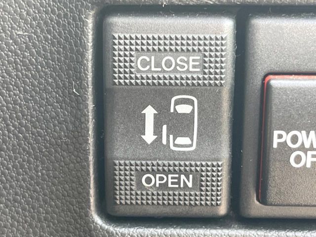 MAZDA PREMACY 2010 Image 31