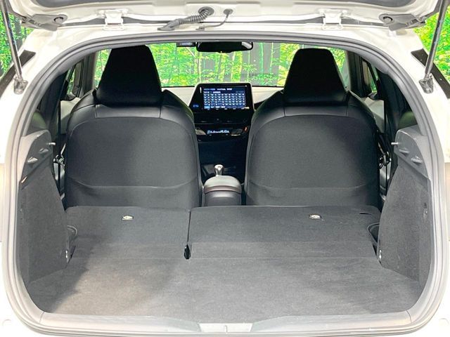 TOYOTA C-HR 2017 Image 31