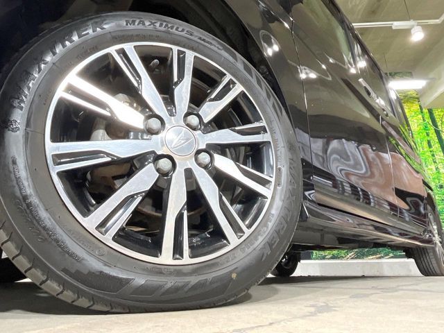 DAIHATSU TANTO CUSTOM 2017 Image 31