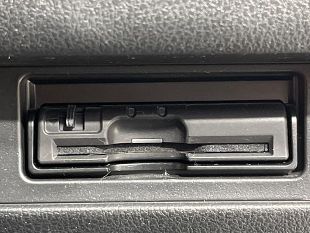 NISSAN JUKE 2015 Image 31