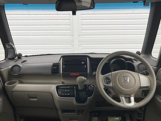 HONDA N BOX 2013 Image 31