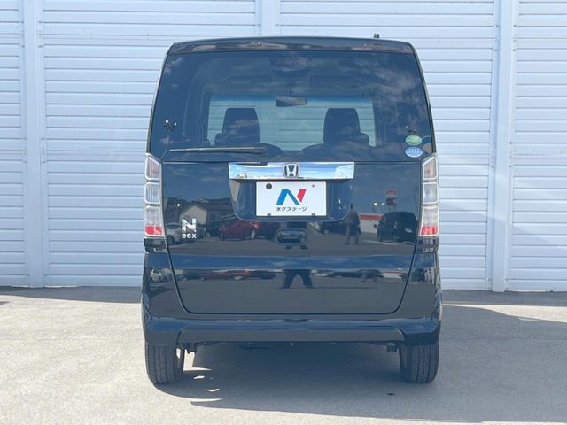 HONDA N BOX 2013 Image 31