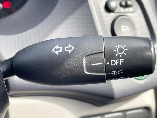 HONDA INSIGHT 2009 Image 31