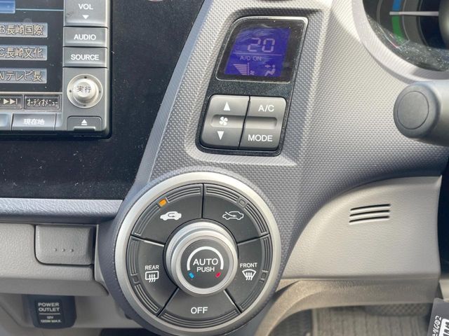 HONDA INSIGHT 2009 Image 31