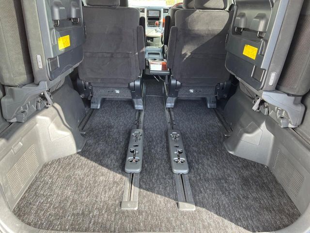 TOYOTA VELLFIRE 2010 Image 31