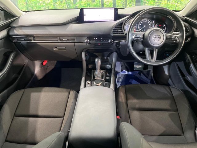 MAZDA 3 SEDAN 2023 Image 31