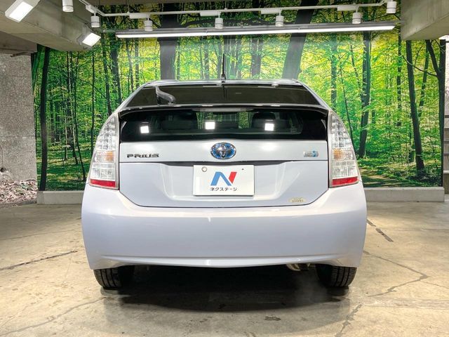 TOYOTA PRIUS 2009 Image 31