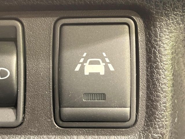 NISSAN NOTE 2016 Image 31