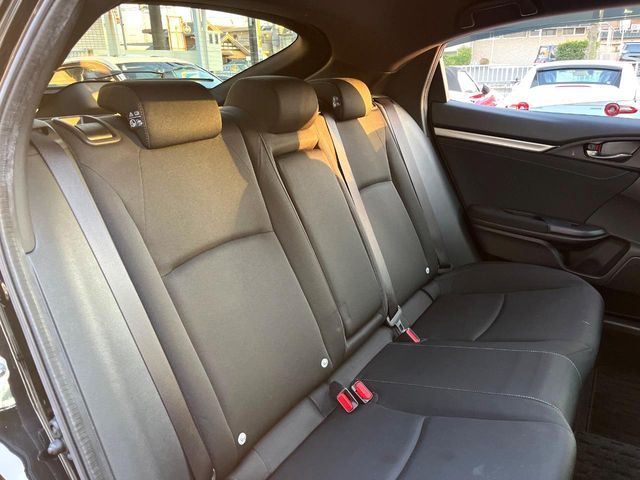 HONDA CIVIC HATCHBACK 2018 Image 31