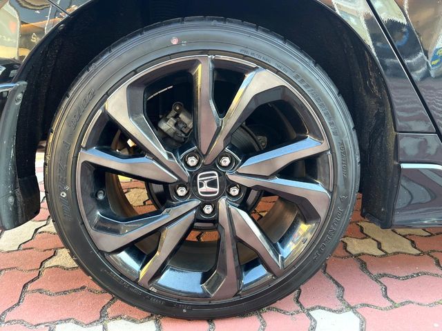 HONDA CIVIC HATCHBACK 2018 Image 31