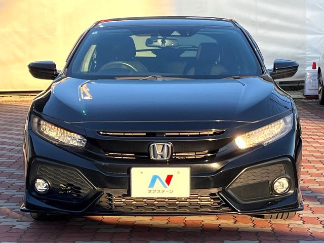 HONDA CIVIC HATCHBACK 2018 Image 31