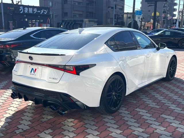 TOYOTA LEXUS IS300 2021 Image 31