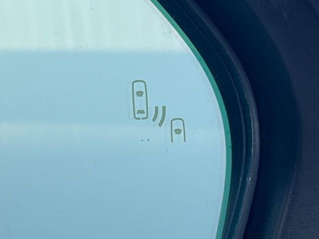 TOYOTA C-HR 2017 Image 31