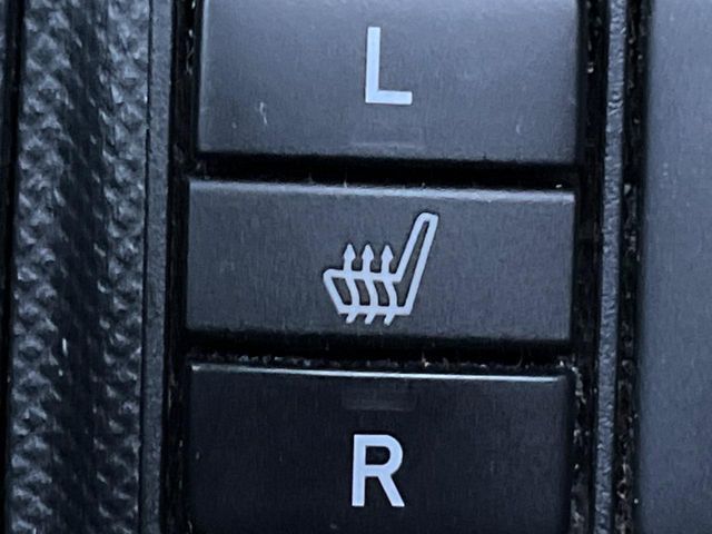 TOYOTA AQUA 2015 Image 31