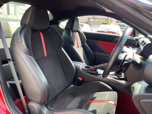 TOYOTA GR86 2022 Image 31