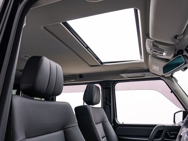 MERCEDES BENZ G CLAS 2017 Image 31