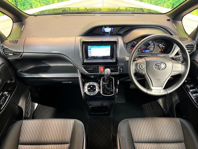 TOYOTA VOXY 2019 Image 31