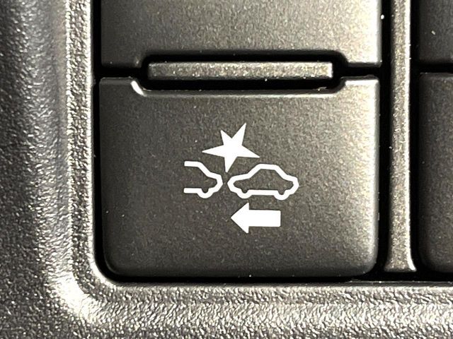 TOYOTA VOXY 2019 Image 31