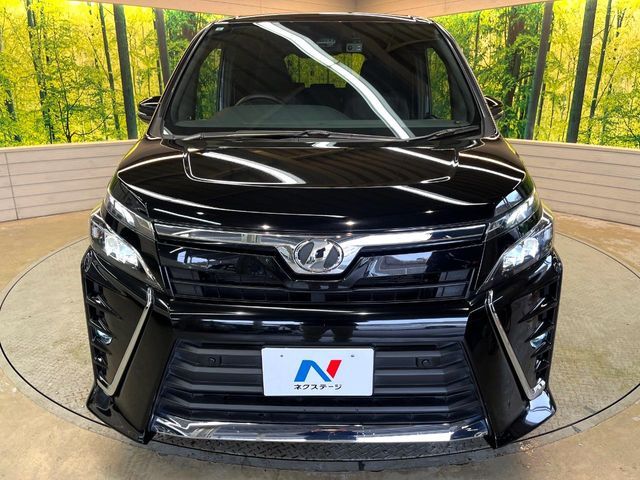 TOYOTA VOXY 2019 Image 31