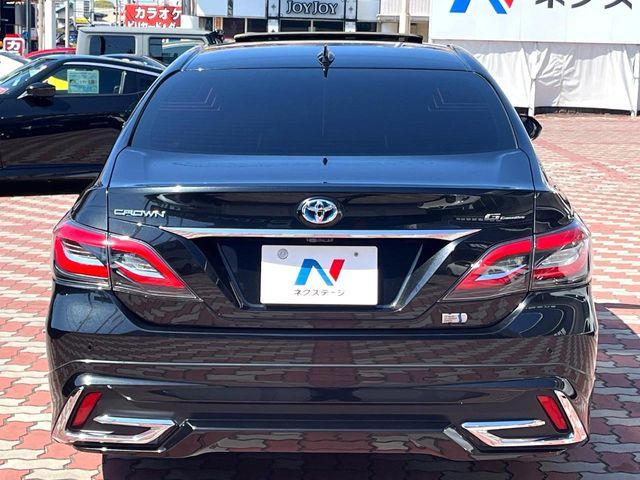 TOYOTA CROWN SEDAN HYBRID 2019 Image 31