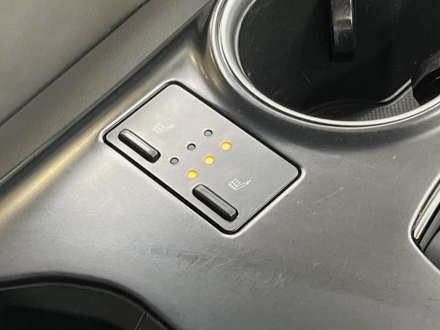 TOYOTA CAMRY HYBRID 2021 Image 31