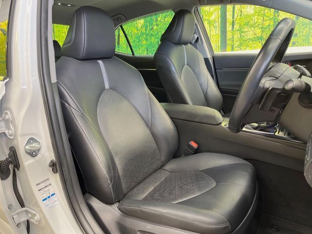 TOYOTA CAMRY HYBRID 2021 Image 31