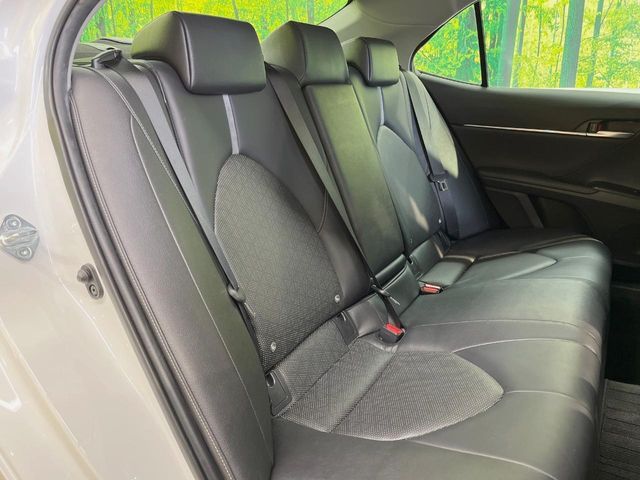 TOYOTA CAMRY HYBRID 2021 Image 31