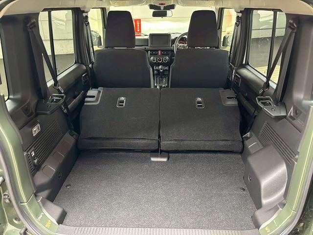 SUZUKI JIMNY NOMADE 2026 Image 31