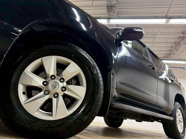 TOYOTA LANDCRUISER PRADO 2018 Image 31